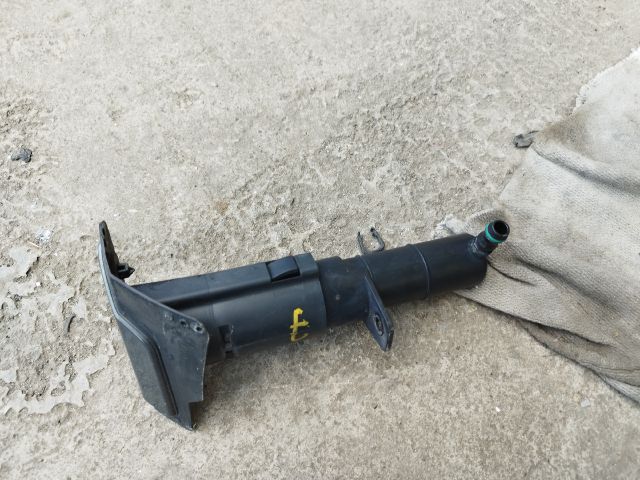 bontott VW GOLF VI Jobb Fényszórómosó Fúvóka