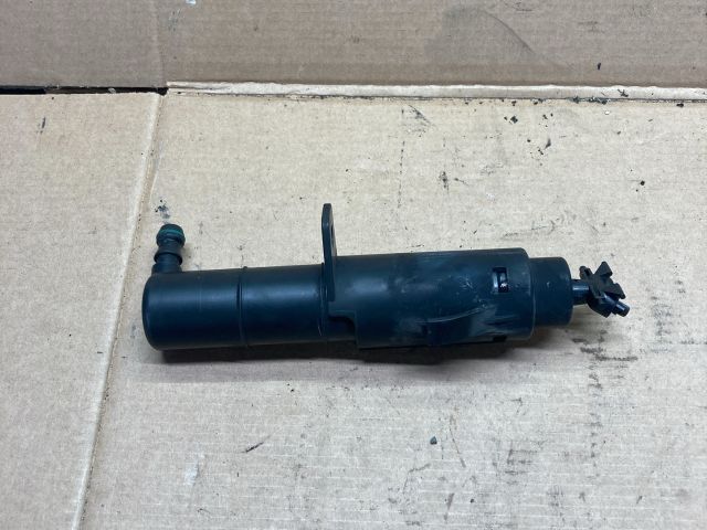 bontott VW GOLF VI Jobb Fényszórómosó Fúvóka