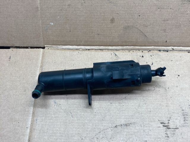 bontott VW GOLF VI Jobb Fényszórómosó Fúvóka