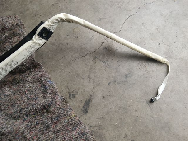 bontott VW GOLF VI Jobb Függönylégzsák és Oldallégzsák