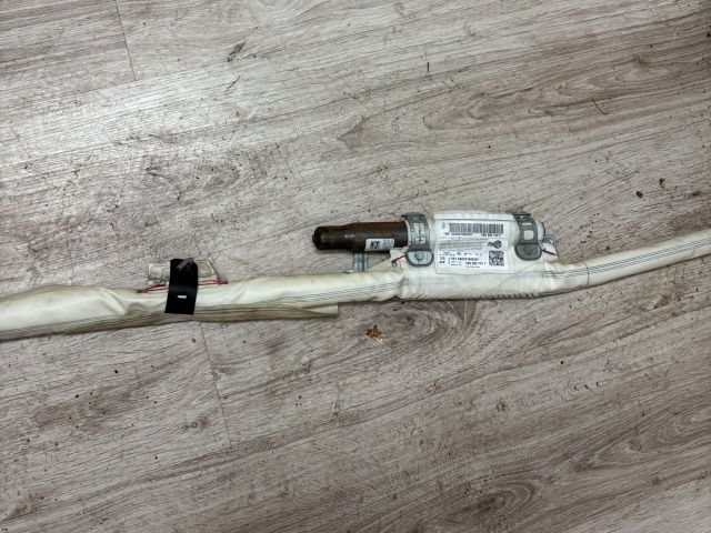 bontott VW GOLF VI Jobb Függönylégzsák és Oldallégzsák