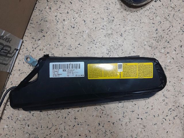 bontott VW GOLF VI Jobb Függönylégzsák és Oldallégzsák