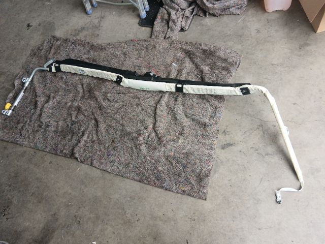 bontott VW GOLF VI Jobb Függönylégzsák és Oldallégzsák