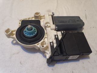 bontott VW GOLF VI Jobb hátsó Ablakemelő Motor