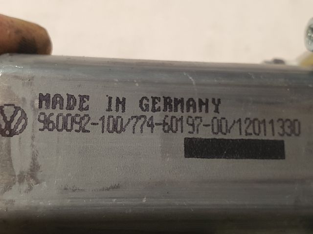 bontott VW GOLF VI Jobb hátsó Ablakemelő Motor