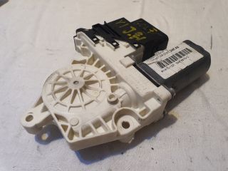 bontott VW GOLF VI Jobb hátsó Ablakemelő Motor