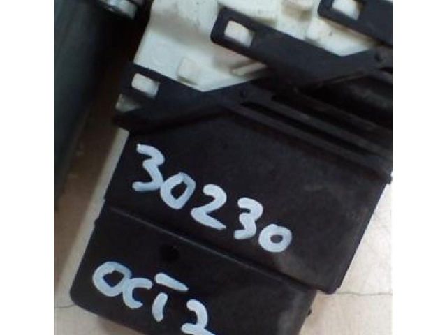 bontott VW GOLF VI Jobb hátsó Ablakemelő Motor