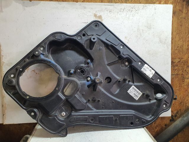 bontott VW GOLF VI Jobb hátsó Ablakemelő Szerkezet (Elektromos)