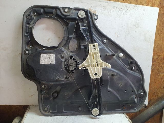 bontott VW GOLF VI Jobb hátsó Ablakemelő Szerkezet (Elektromos)