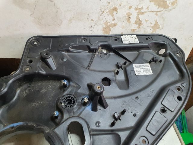 bontott VW GOLF VI Jobb hátsó Ablakemelő Szerkezet (Elektromos)