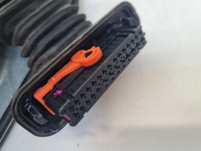 bontott VW GOLF VI Jobb hátsó Ablakemelő Szerkezet (Elektromos)