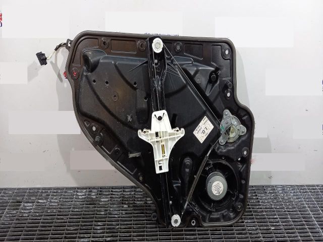bontott VW GOLF VI Jobb hátsó Ablakemelő Szerkezet (Elektromos)