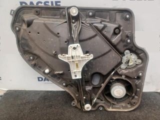 bontott VW GOLF VI Jobb hátsó Ablakemelő Szerkezet (Mechanikus)