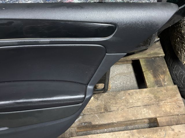 bontott VW GOLF VI Jobb hátsó Ajtó Kárpit