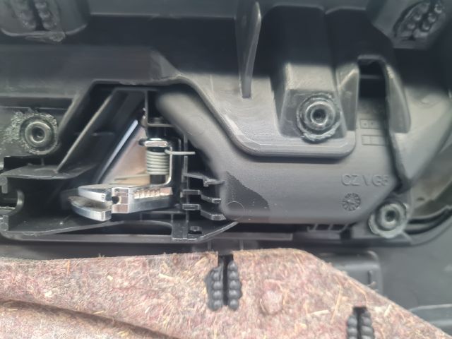 bontott VW GOLF VI Jobb hátsó Ajtó Kárpit