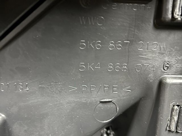 bontott VW GOLF VI Jobb hátsó Ajtó Kárpit