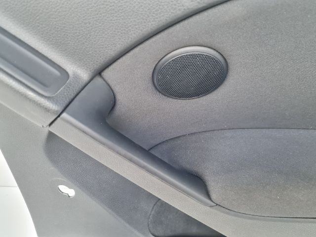 bontott VW GOLF VI Jobb hátsó Ajtó Kárpit
