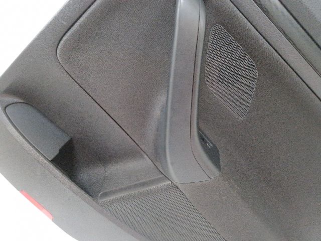 bontott VW GOLF VI Jobb hátsó Ajtó Kárpit