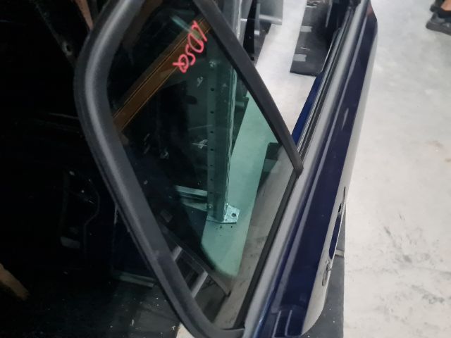 bontott VW GOLF VI Jobb hátsó Ajtó (Részeivel)