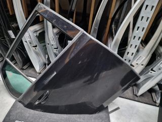 bontott VW GOLF VI Jobb hátsó Ajtó (Részeivel)