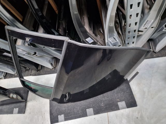 bontott VW GOLF VI Jobb hátsó Ajtó (Részeivel)