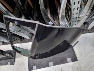 bontott VW GOLF VI Jobb hátsó Ajtó (Részeivel)