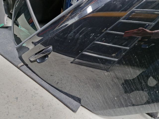 bontott VW GOLF VI Jobb hátsó Ajtó (Részeivel)