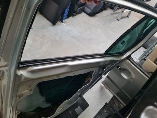 bontott VW GOLF VI Jobb hátsó Ajtó (Részeivel)