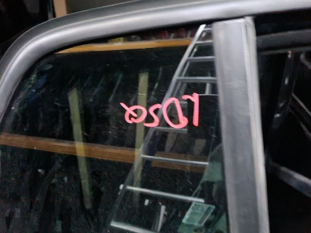 bontott VW GOLF VI Jobb hátsó Ajtó (Részeivel)