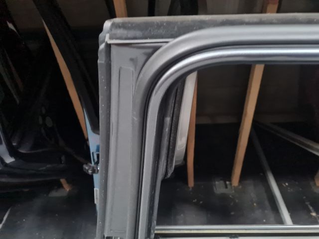 bontott VW GOLF VI Jobb hátsó Ajtó (Részeivel)