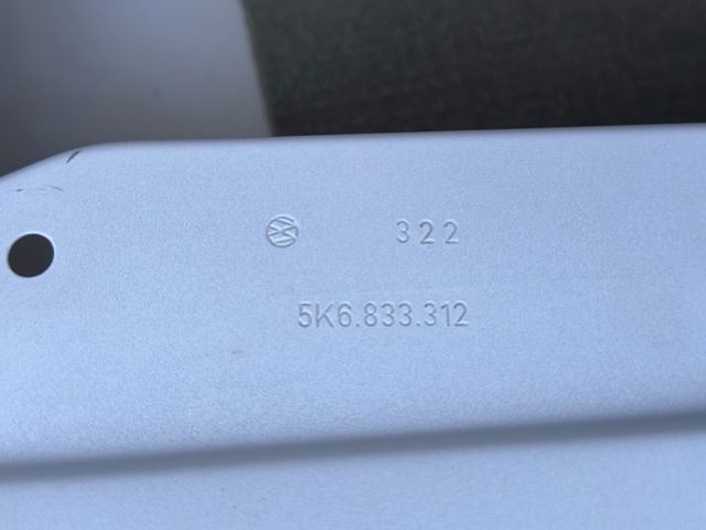 bontott VW GOLF VI Jobb hátsó Ajtó (Üres lemez)