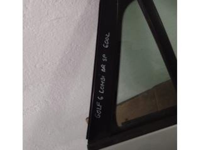 bontott VW GOLF VI Jobb hátsó Ajtó (Üres lemez)