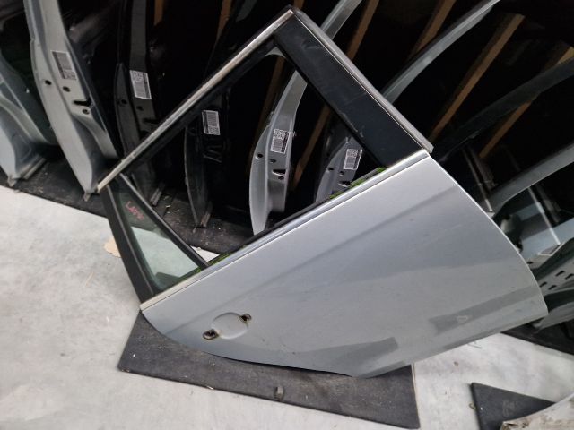 bontott VW GOLF VI Jobb hátsó Ajtó (Üres lemez)