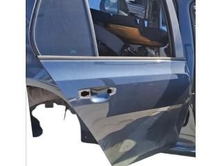 bontott VW GOLF VI Jobb hátsó Ajtó (Üres lemez)