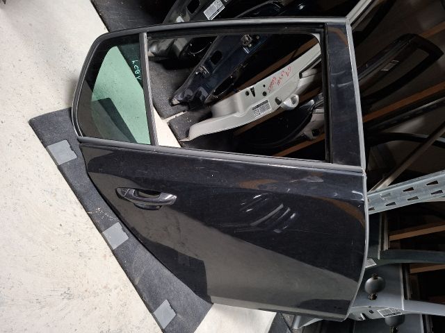 bontott VW GOLF VI Jobb hátsó Ajtó (Üres lemez)