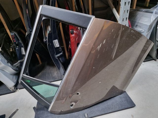 bontott VW GOLF VI Jobb hátsó Ajtó (Üres lemez)