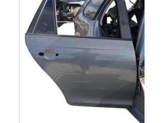 bontott VW GOLF VI Jobb hátsó Ajtó (Üres lemez)