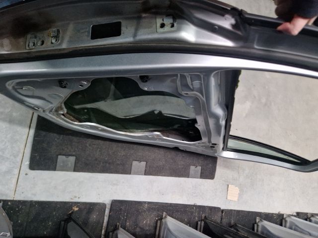 bontott VW GOLF VI Jobb hátsó Ajtó (Üres lemez)