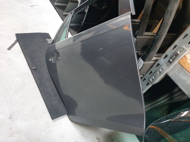 bontott VW GOLF VI Jobb hátsó Ajtó (Üres lemez)