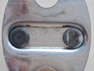 bontott VW GOLF VI Jobb hátsó Ajtóbehúzó