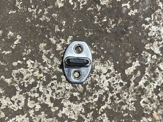 bontott VW GOLF VI Jobb hátsó Ajtóbehúzó