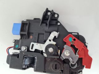 bontott VW GOLF VI Jobb hátsó Ajtózár