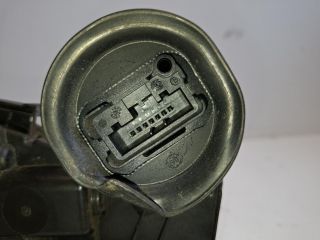 bontott VW GOLF VI Jobb hátsó Ajtózár