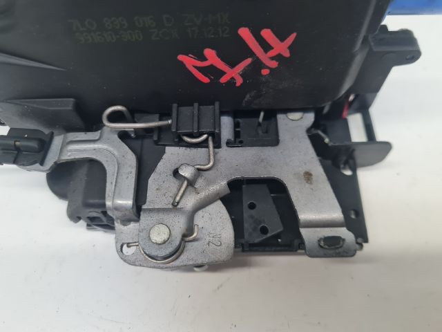 bontott VW GOLF VI Jobb hátsó Ajtózár