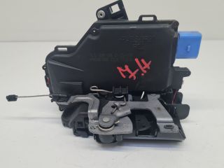 bontott VW GOLF VI Jobb hátsó Ajtózár