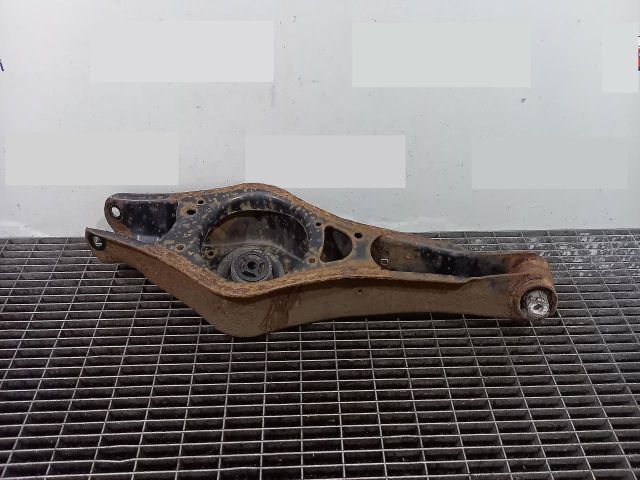 bontott VW GOLF VI Jobb hátsó Alsó Lengőkar