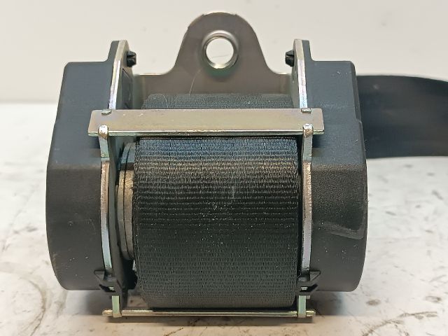 bontott VW GOLF VI Jobb hátsó Biztonsági Öv