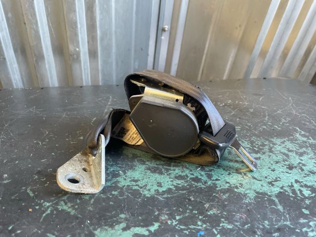 bontott VW GOLF VI Jobb hátsó Biztonsági Öv