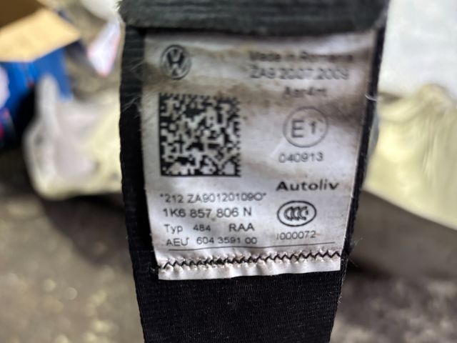 bontott VW GOLF VI Jobb hátsó Biztonsági Öv