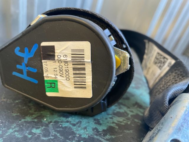 bontott VW GOLF VI Jobb hátsó Biztonsági Öv